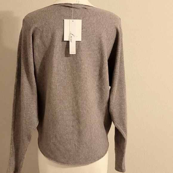 COPY - Liquid by sioni vintage vibes sweater size small - Picture 3 of 8